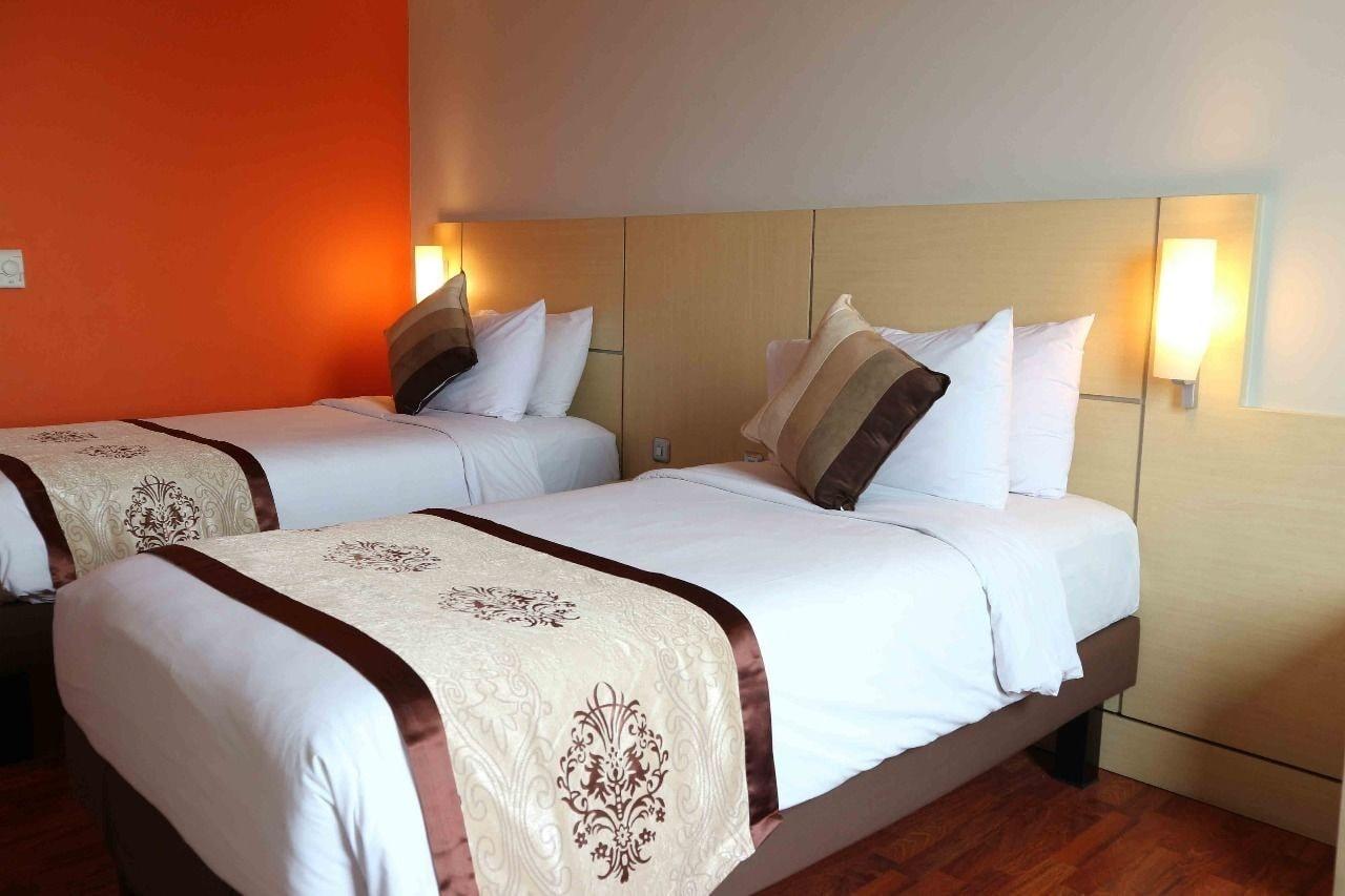 Horison Arcadia Mangga Dua Hotel Jakarta Exterior photo