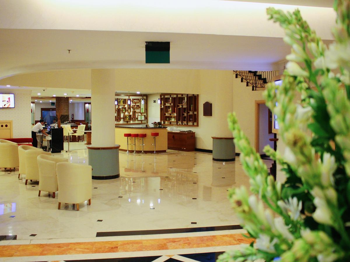 Horison Arcadia Mangga Dua Hotel Jakarta Exterior photo