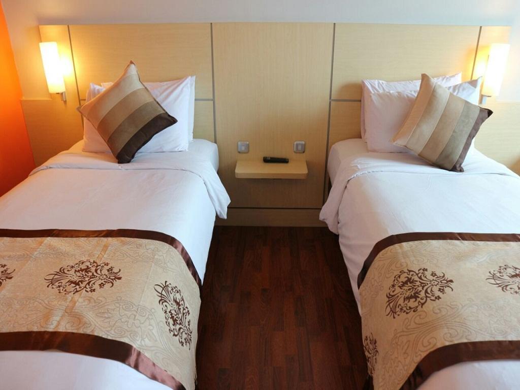 Horison Arcadia Mangga Dua Hotel Jakarta Exterior photo